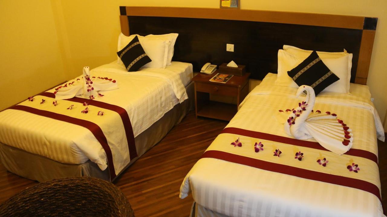 Golden Guest Hotel Dawei Exteriör bild