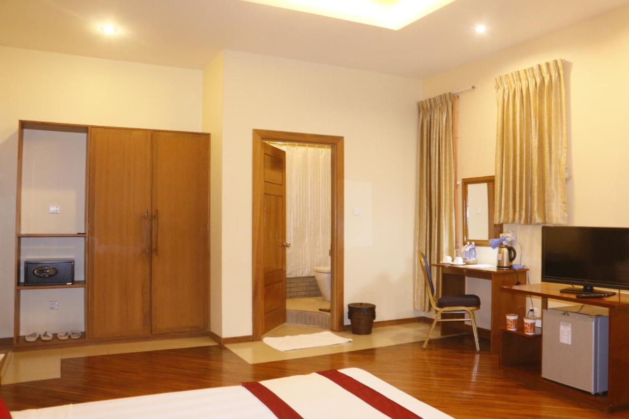 Golden Guest Hotel Dawei Exteriör bild